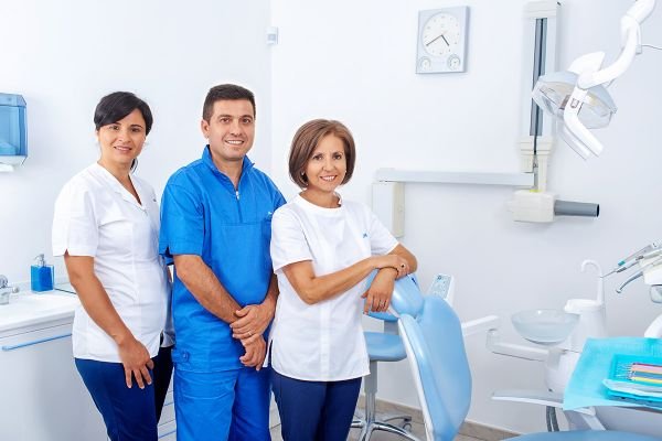 Lo staff dello Studio Dentistico Bilello